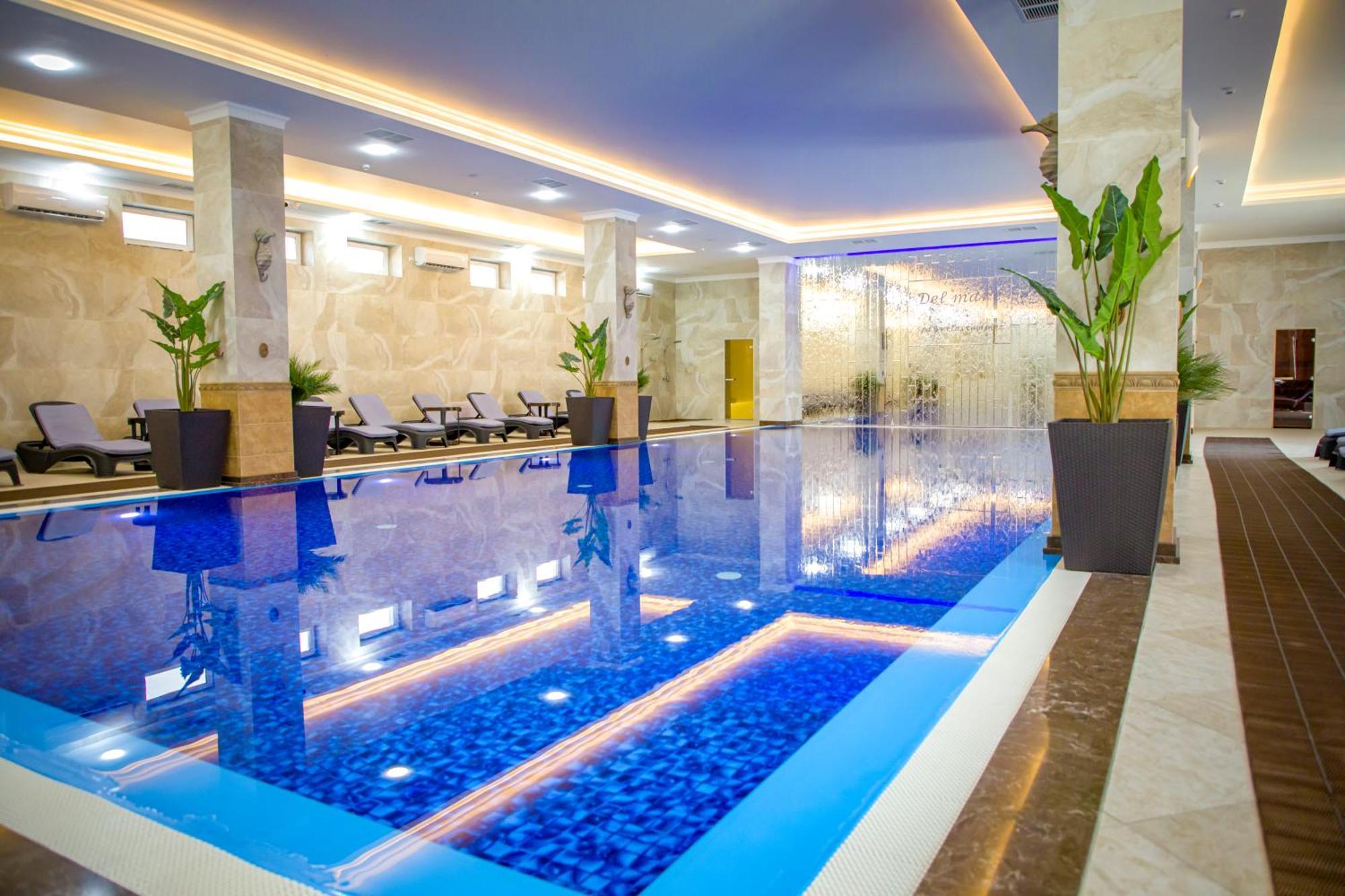 Del Mare Hotel Kapchagay Ngoại thất bức ảnh